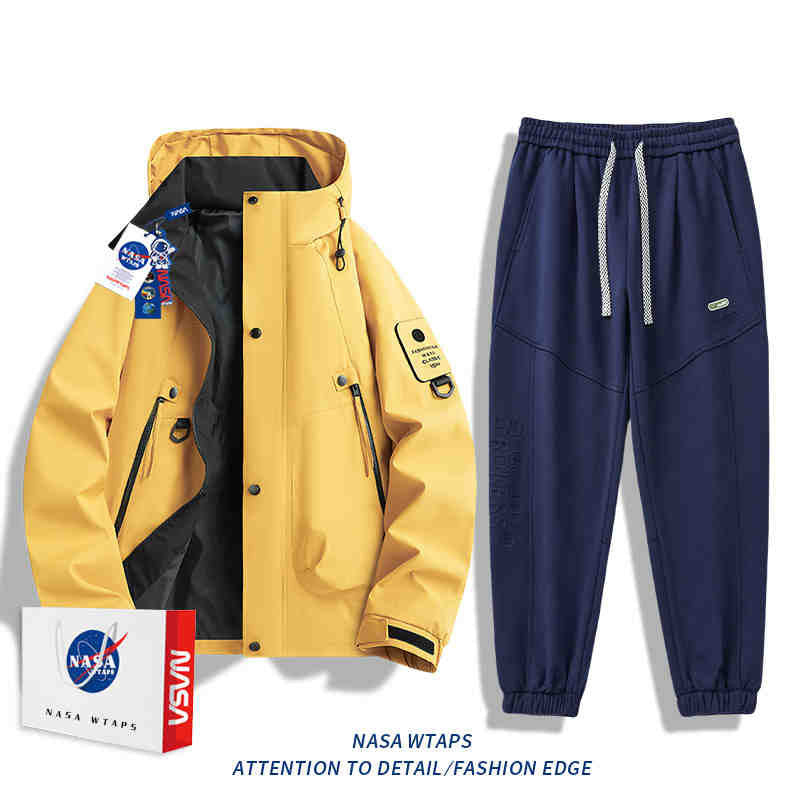 Chamarra NASA cortaviento con capucha unisex