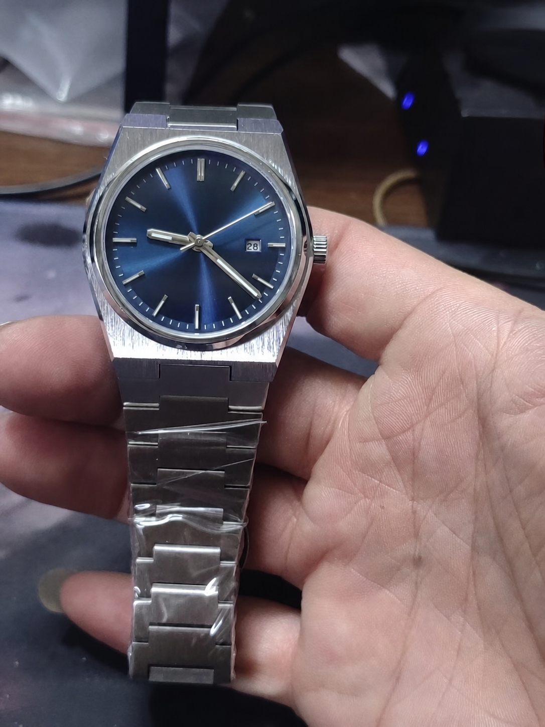 Reloj de Cuarzo para Hombre con Calendario y Luz Nocturna