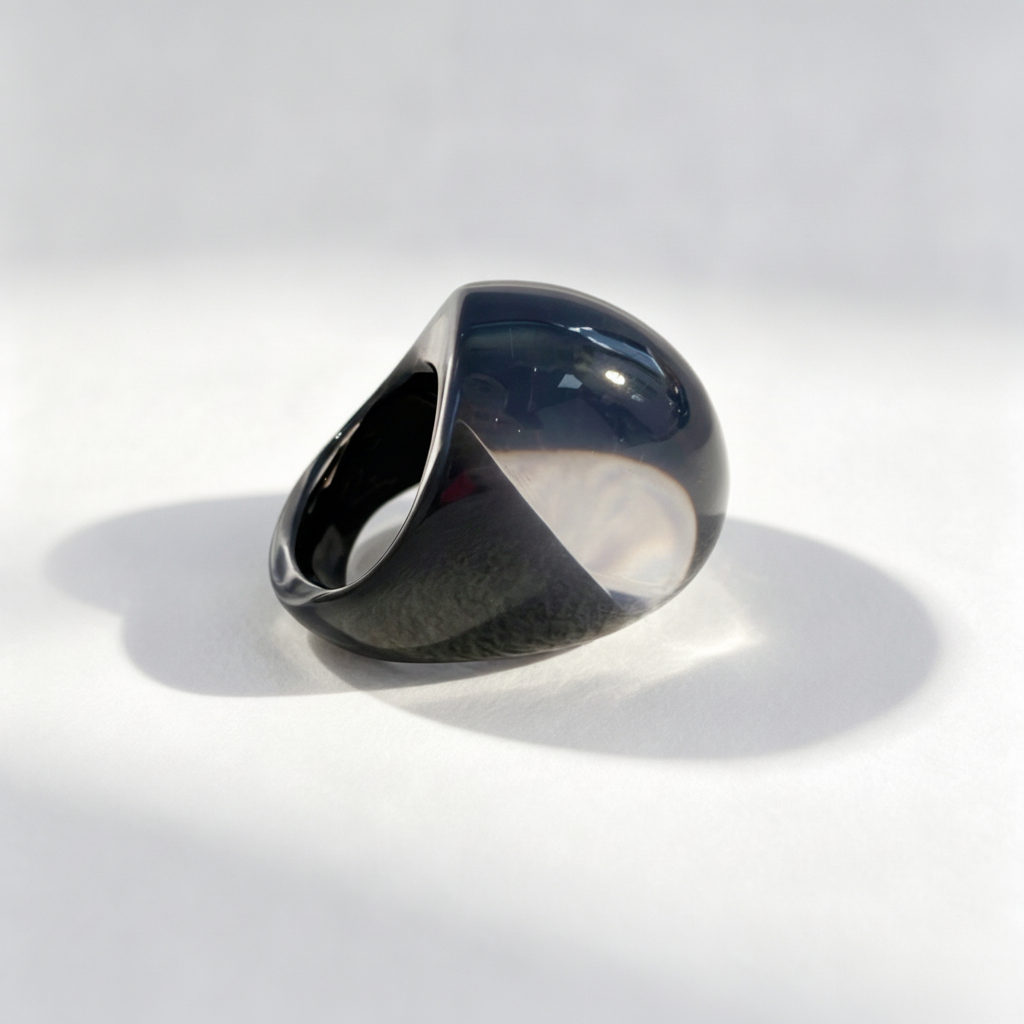 Anillo de resina ancho degradado estilo oversize mujer