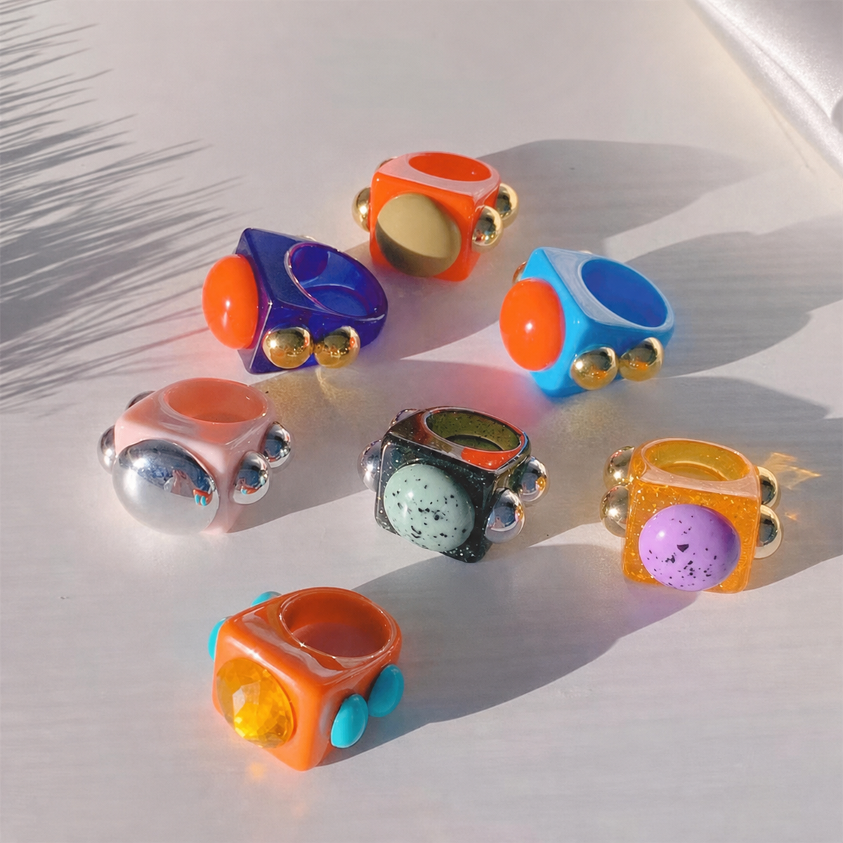 Anillo Cuadrado de Resina con Zirconia Colores Vibrantes - 11