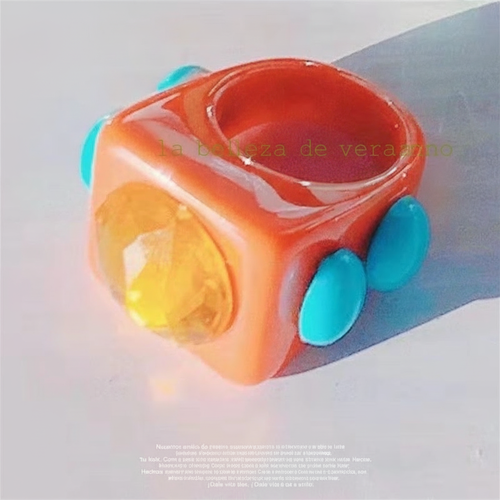 Anillo Cuadrado de Resina con Zirconia Colores Vibrantes