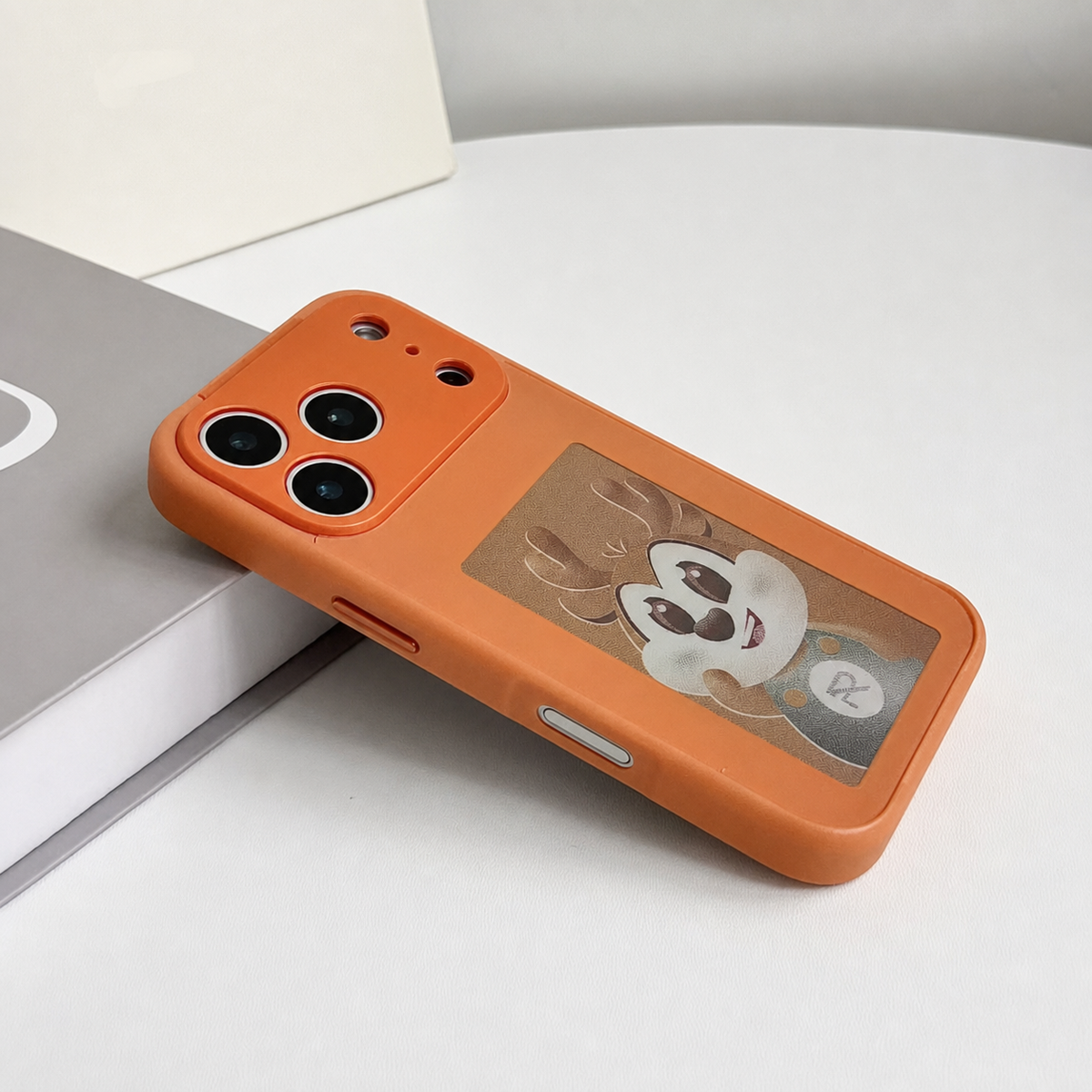 Funda iPhone 17 con Pantalla de Tinta E-ink y NFC - 10