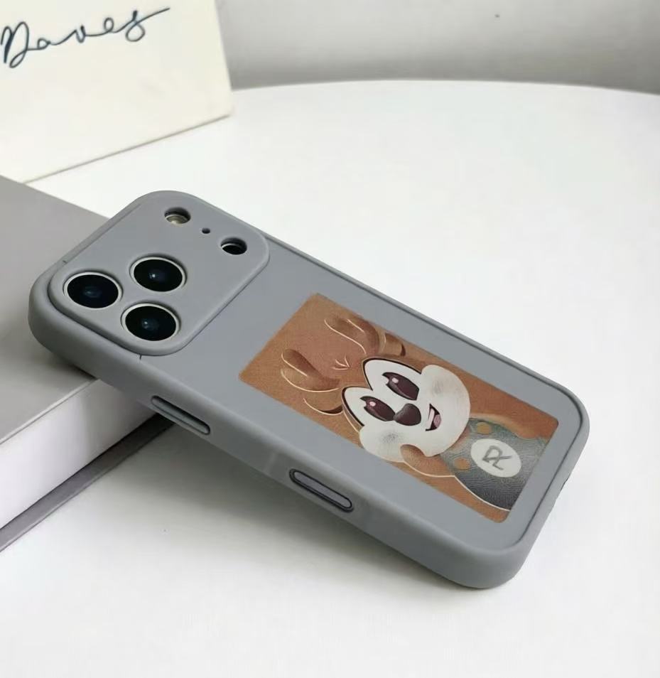 Funda iPhone 17 con Pantalla de Tinta E-ink y NFC