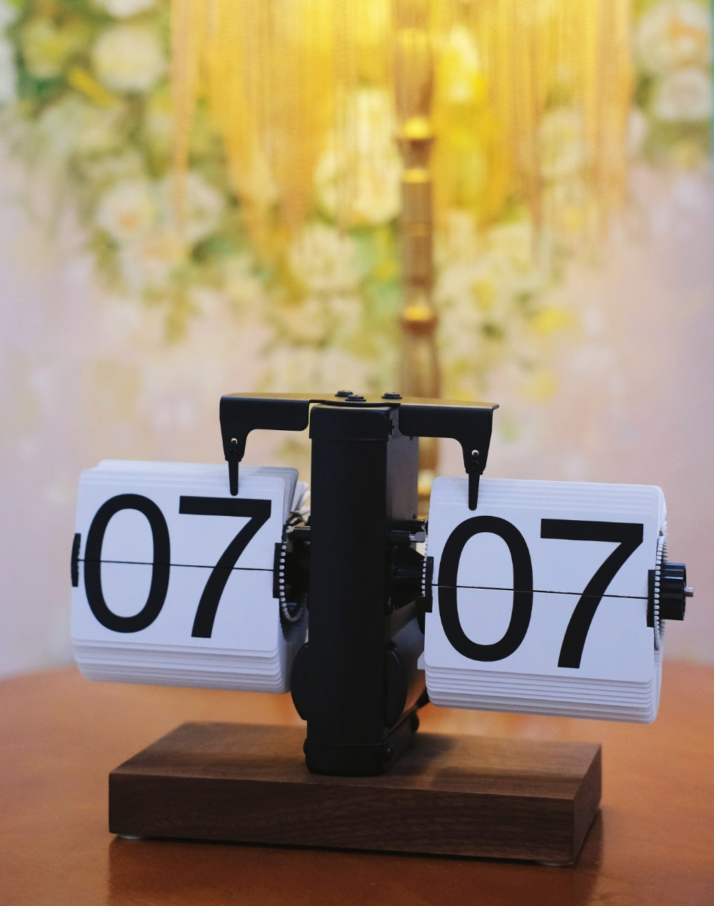 Reloj de Mesa Vintage con Hojas Giratorias - 12