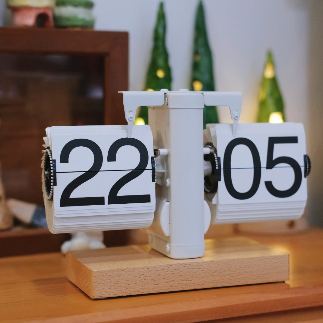 Reloj de Mesa Vintage con Hojas Giratorias - 13