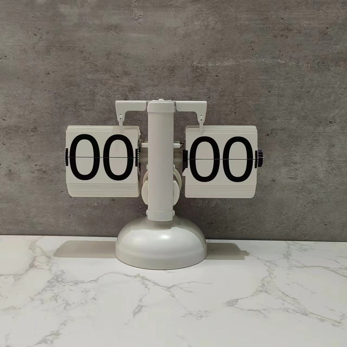 Reloj de Mesa Vintage con Hojas Giratorias