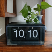 Reloj de Flip Retro - 1