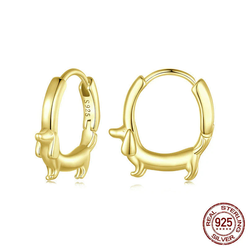 Pendientes Perro Salchicha Plata 925: Aretes Dachshund Minimalistas, Joyería de Plata Esterlina Diseño Animal Moderno