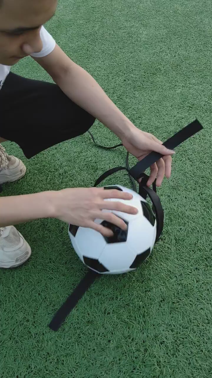 Cargar vídeo: Cinturón de Entrenamiento con Correa Elástica para Balón de Futbol o Voleibol – Rebote y Control Individual