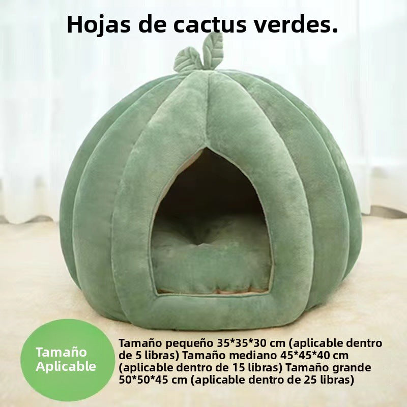 Pumpkin Cat Bed with Leaf Design: Warm, Washable, All-Season Pet Bed