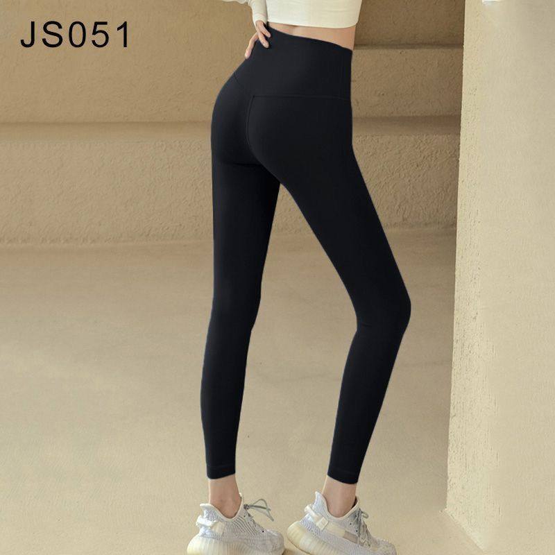 varimg:1018812738605:negro