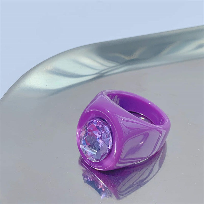 varimg:674839358901:morado