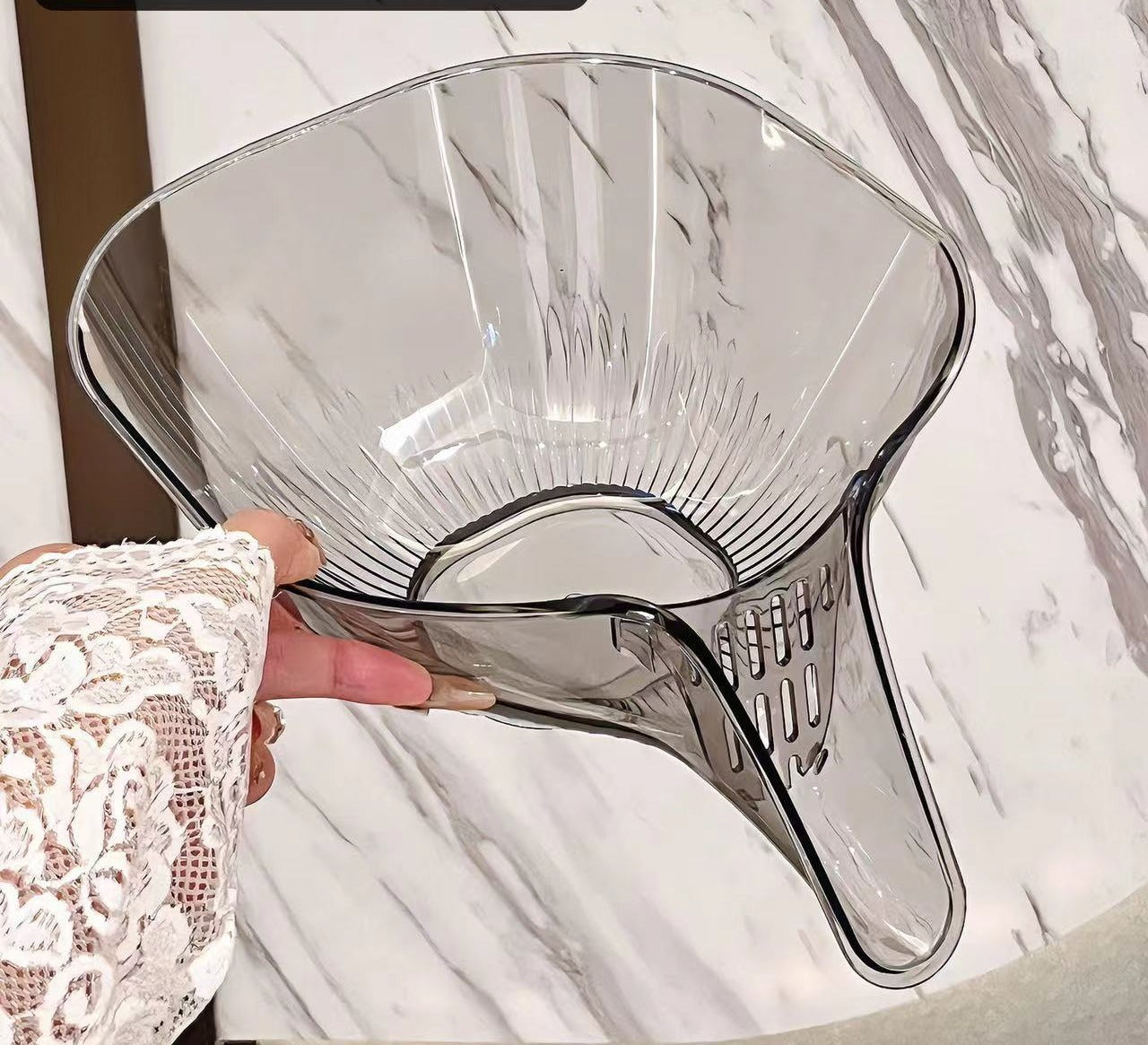 varimg:781120751596:pet-gris-transparente