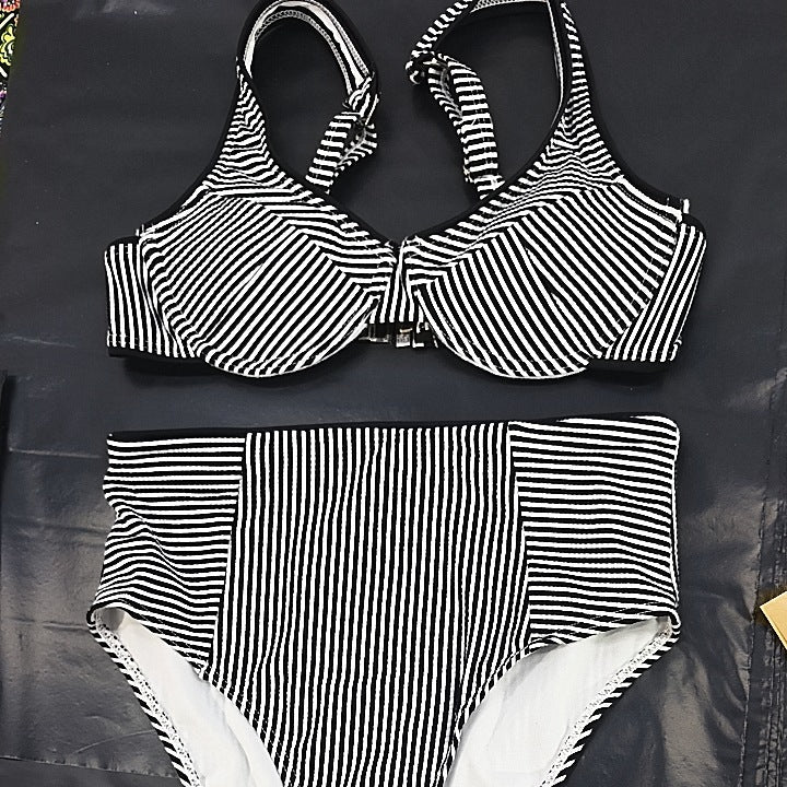 varimg:845340712359:negro-con-panuelo