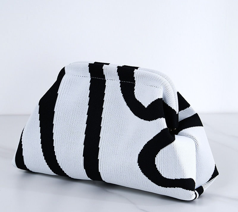 varimg:862836466718:bolsa-cebra-blanco