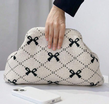 varimg:862836466718:bolsa-mono