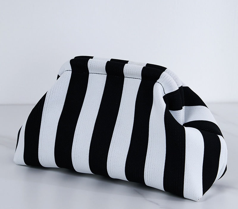 varimg:862836466718:bolsa-rayas-finas-negro-blanco