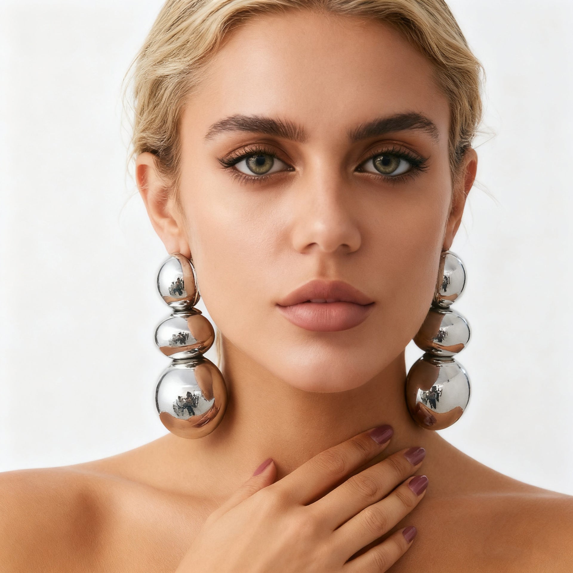 varimg:936566588774:plata
