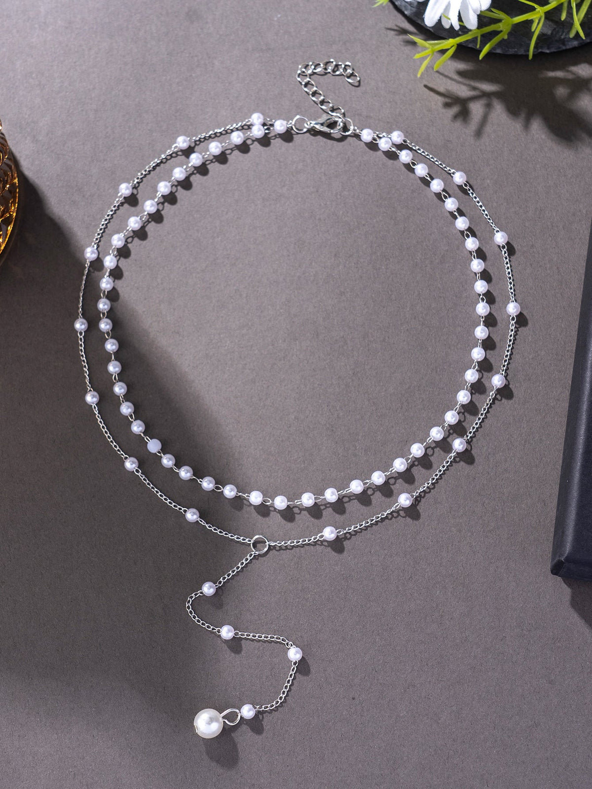 varimg:962144531632:oro-blanco